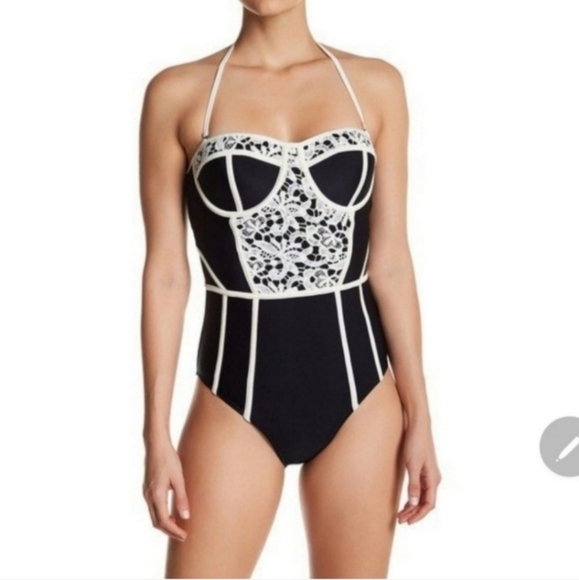 ⚘️VINTAGE NWT Marilyn Monroe swimsuit size small - Picture 1 of 5